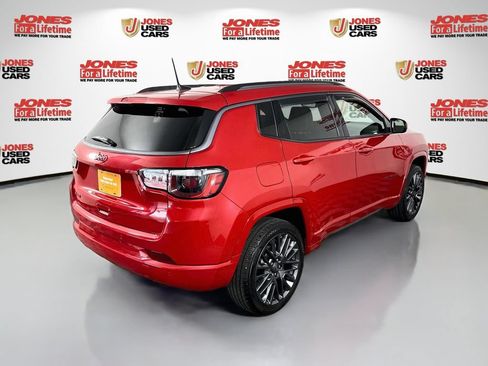 Used 2022 Jeep Compass Limited AWD/4WD image 15