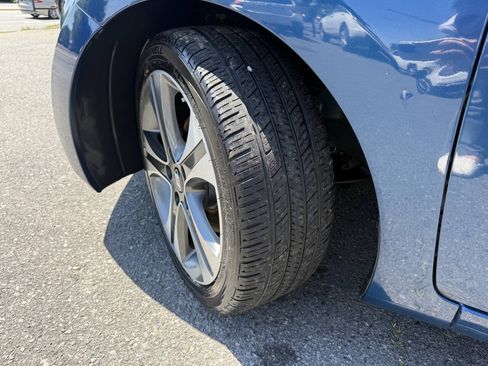 Used 2014 Hyundai Elantra Sport FWD image 25