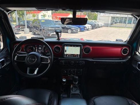 Used 2020 Jeep Wrangler Unlimited Rubicon AWD/4WD image 3