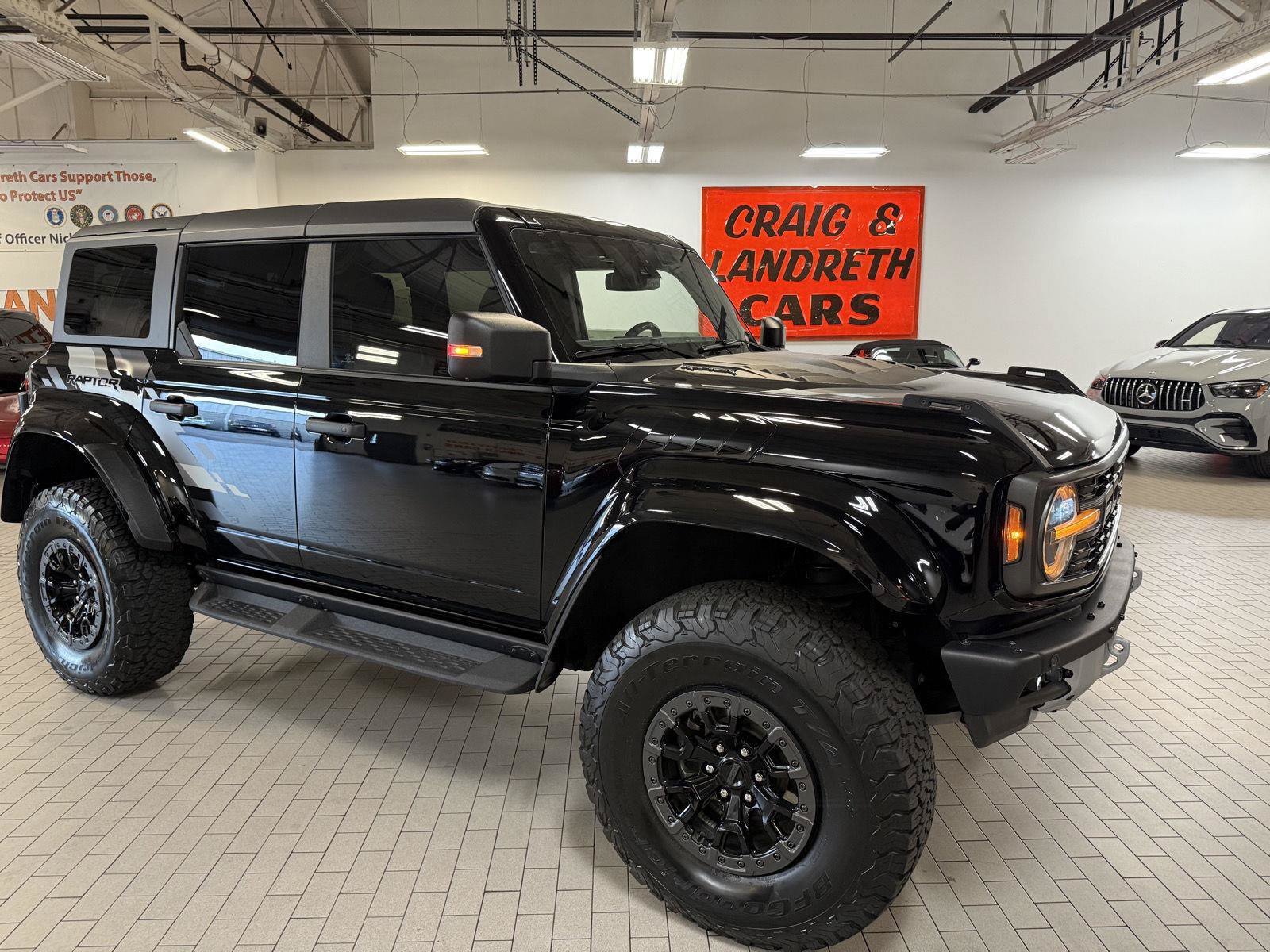 Used 2024 Ford Bronco Raptor AWD/4WD image 35