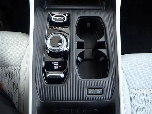 New 2026 Jeep Cherokee Overland w/ Trailer Tow Group image 23