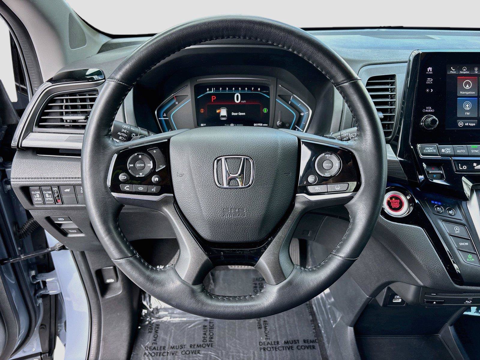 Used 2023 Honda Odyssey Elite image 13