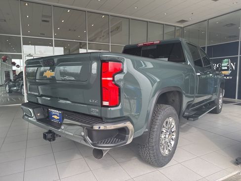 New 2026 Chevrolet Silverado 2500 LTZ w/ LTZ Convenience Package AWD/4WD image 4