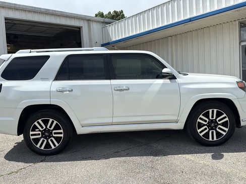 Used 2016 Toyota 4Runner Limited RWD image 6