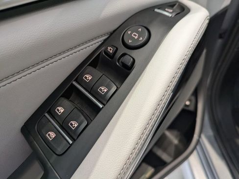 Used 2025 BMW X5 xDrive50e w/ M Sport Package image 12