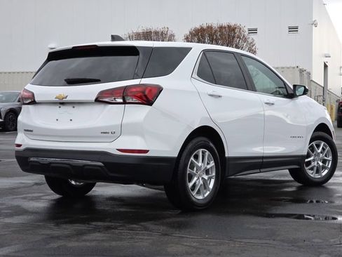 Used 2023 Chevrolet Equinox LT AWD/4WD image 17