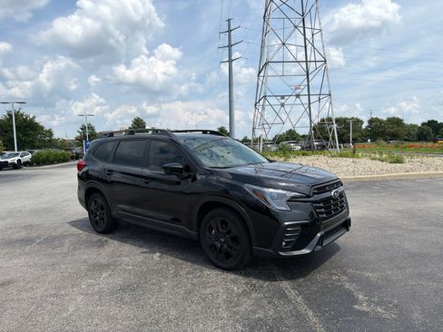 Certified 2025 Subaru Ascent Onyx Edition AWD/4WD image 16