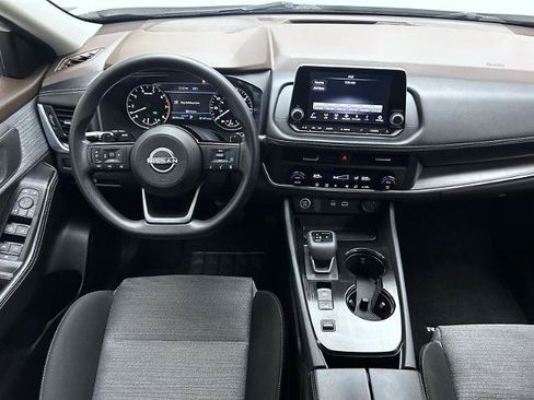 Certified 2023 Nissan Rogue SV FWD image 14