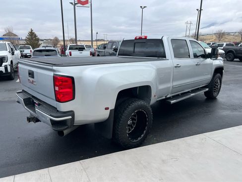 Used 2019 GMC Sierra 3500 Denali w/ Duramax Plus Package image 7