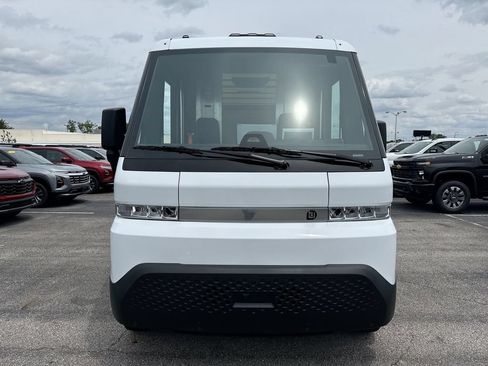 Used 2024 Chevrolet Brightdrop 600 w/ Battery Pack, Max Range AWD/4WD image 8