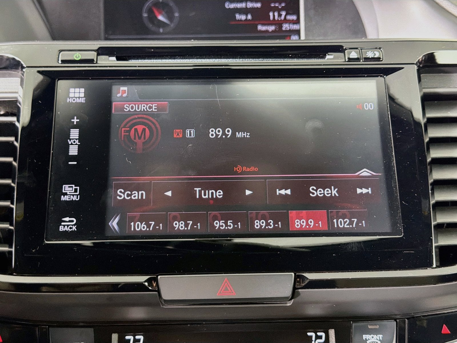 Used 2017 Honda Accord EX-L image 14