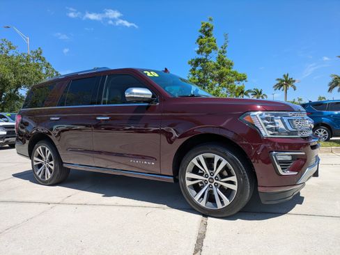 Used 2020 Ford Expedition Platinum RWD image 2