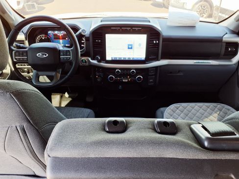 Certified 2022 Ford F150 XLT w/ Equipment Group 302A High image 19