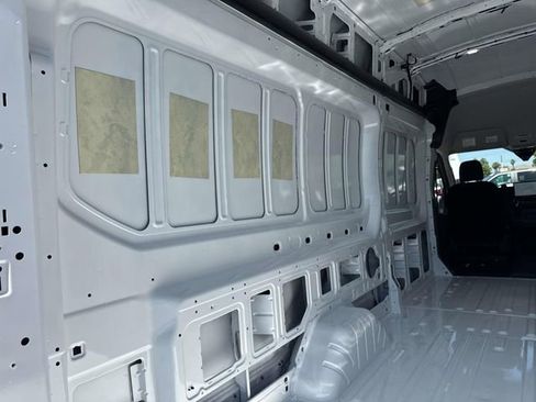 New 2026 Ford Transit 250 148 High Roof Extended image 22