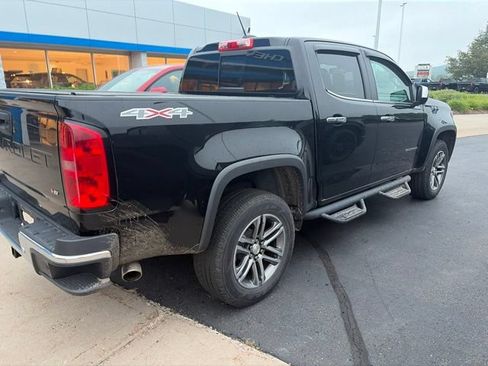 Used 2022 Chevrolet Colorado LT w/ Luxury Package AWD/4WD image 4