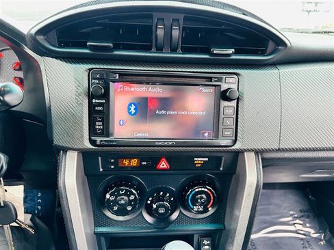 Used 2015 Scion FR-S image 27