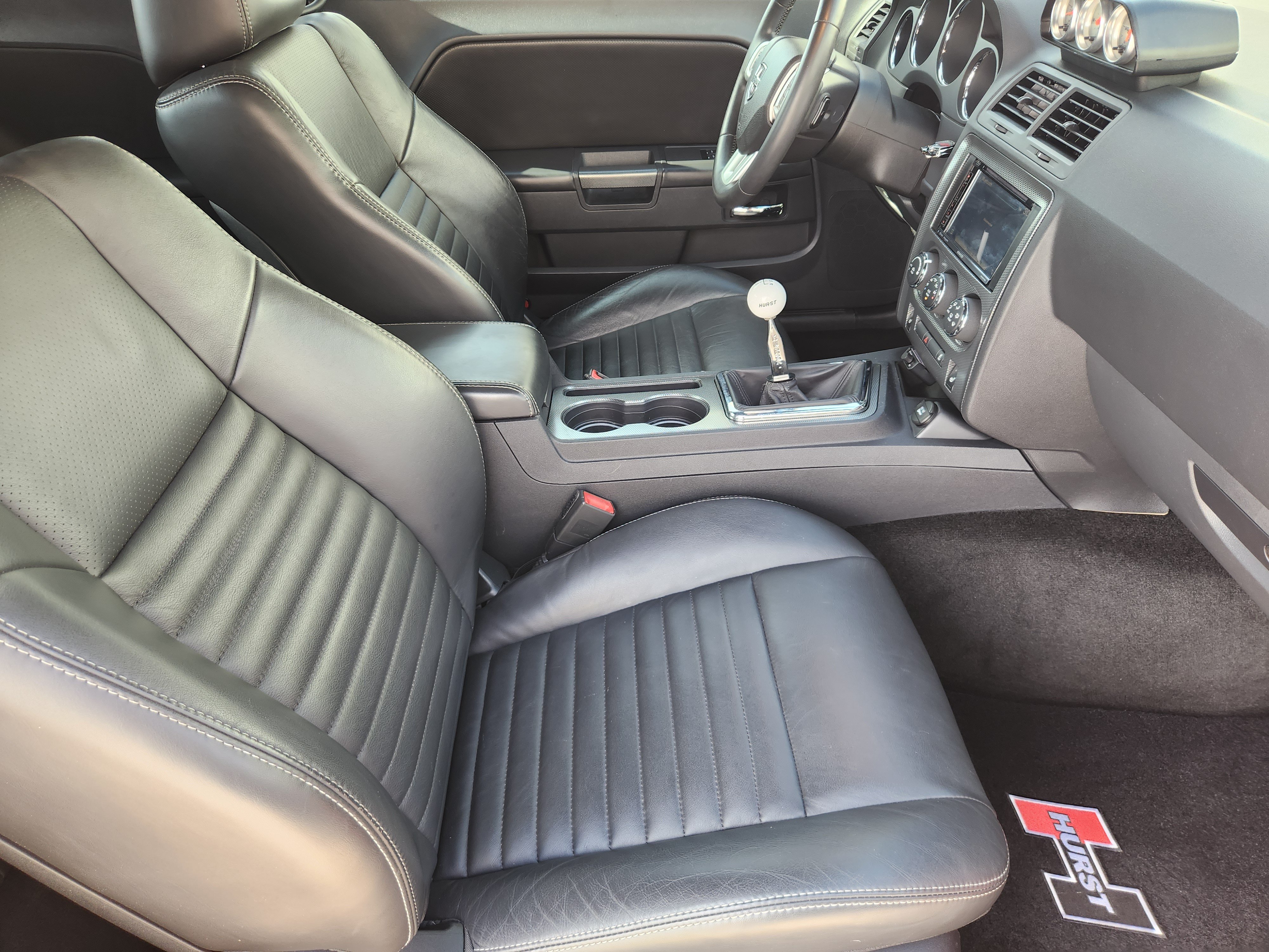 Used 2013 Dodge Challenger R/T RWD image 15