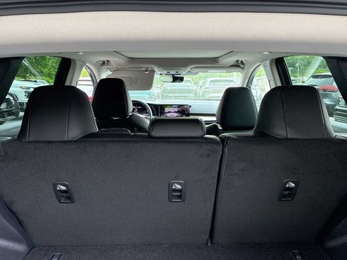 New 2026 Nissan Murano SL AWD/4WD image 14