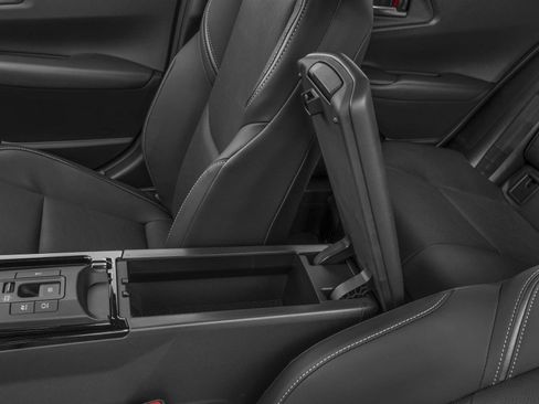 New 2026 Toyota Prius FWD image 10
