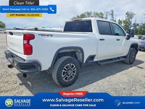 Used 2023 Chevrolet Silverado 3500 W/T w/ WT Convenience Package AWD/4WD image 4