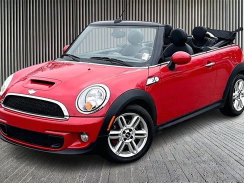 Used 2012 MINI Cooper S image 12