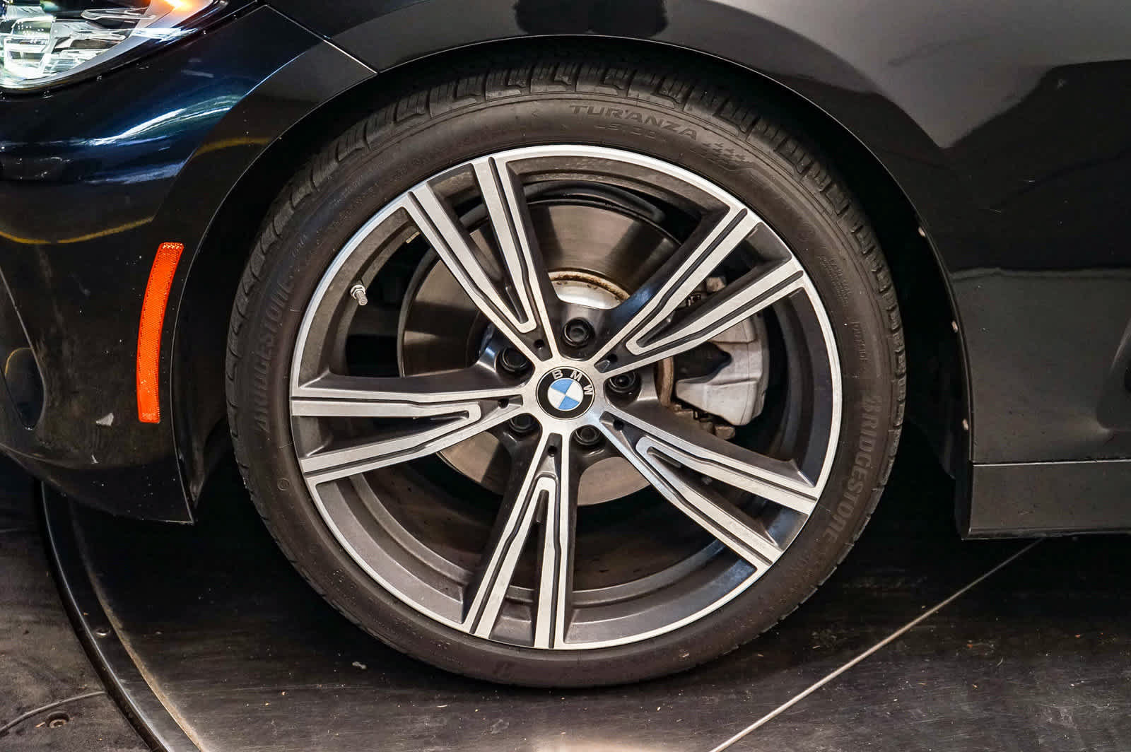 Used 2023 BMW 430i Coupe w/ Convenience Package RWD image 6