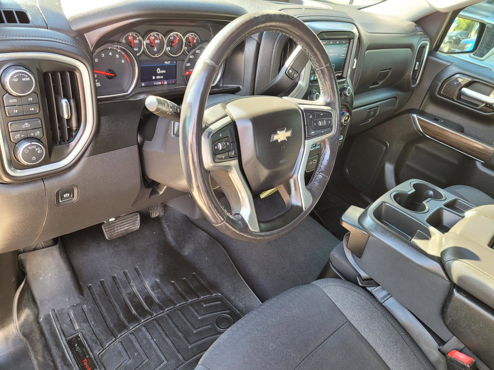 Used 2020 Chevrolet Silverado 1500 LT w/ Texas Edition AWD/4WD image 22