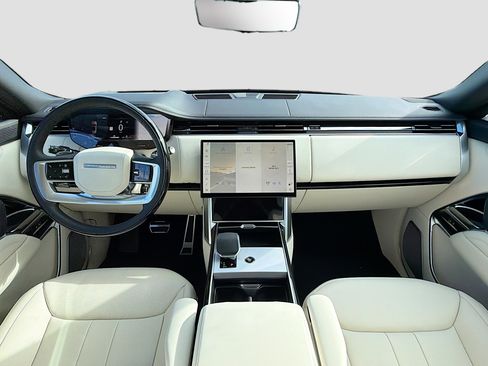 New 2026 Land Rover Range Rover Long Wheelbase Autobiography image 17