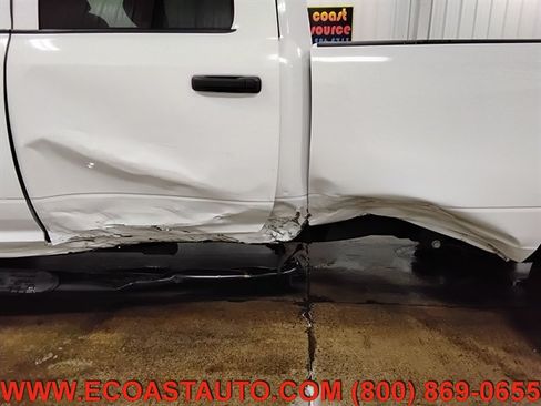 Used 2023 RAM 3500 Tradesman AWD/4WD image 17