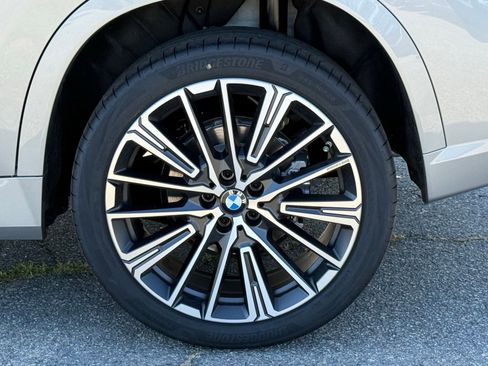 New 2026 BMW X1 xDrive28i w/ M Sport Package AWD/4WD image 18