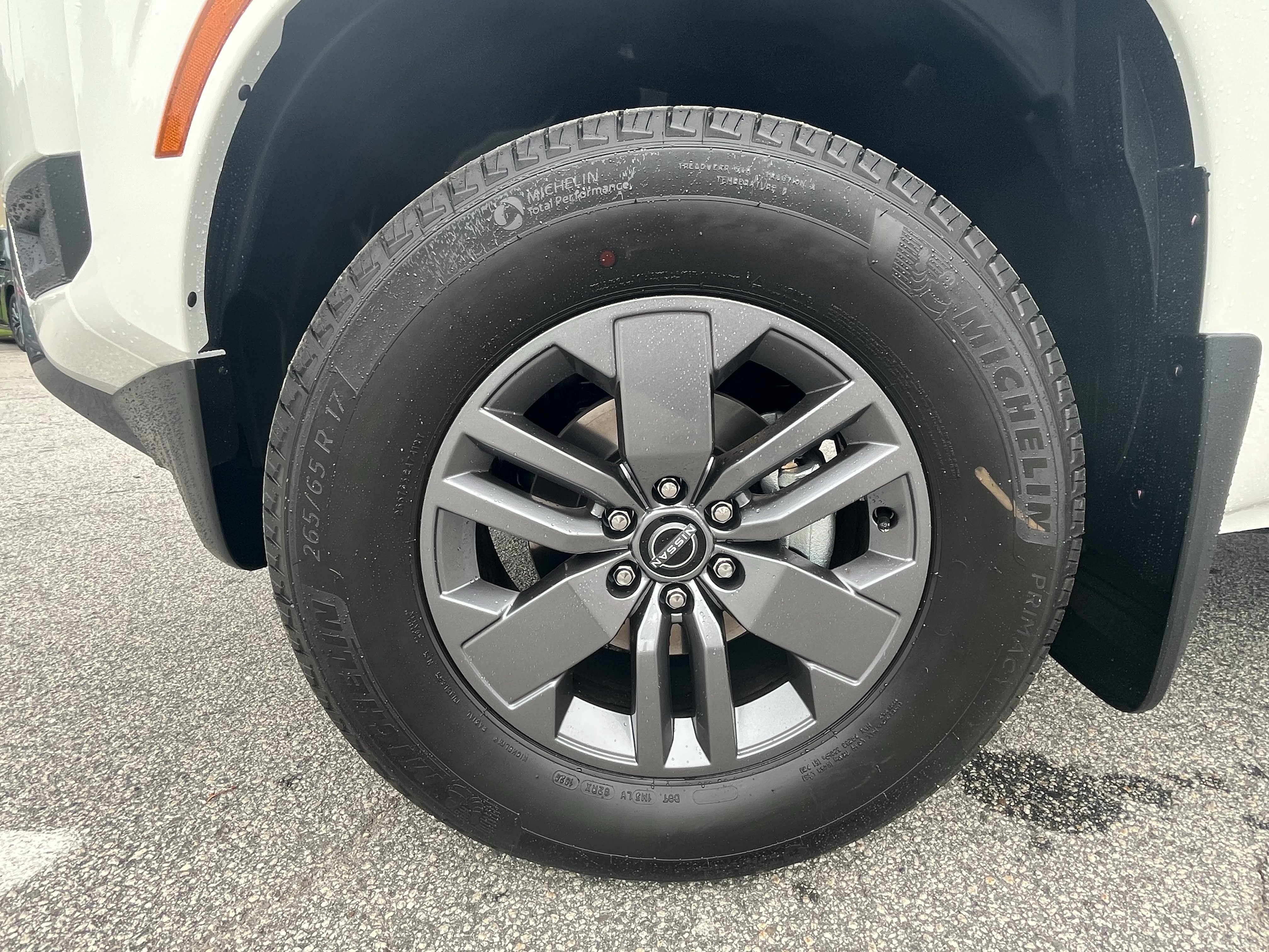 New 2026 Nissan Frontier SV w/ All-Weather Content Package AWD/4WD image 12