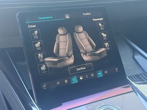 Used 2025 Cadillac Escalade ESV Sport w/ LPO, ONYX Package image 29