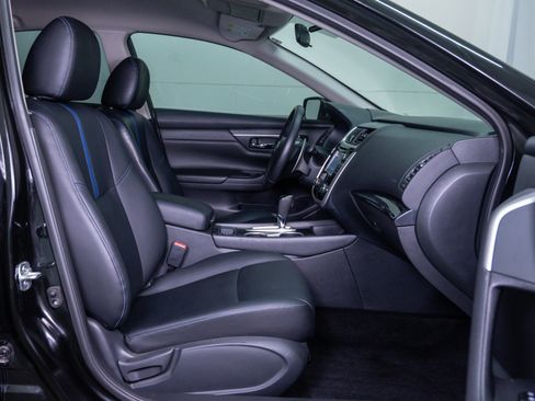 Used 2018 Nissan Altima 2.5 SR w/ SR Special Edition FWD image 10