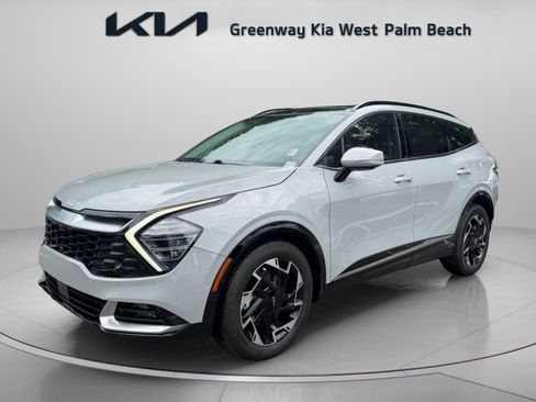 Certified 2024 Kia Sportage SX FWD image 3