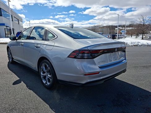 Certified 2024 Honda Accord EX image 4