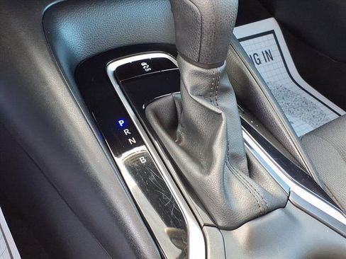 Used 2024 Toyota Corolla LE image 18