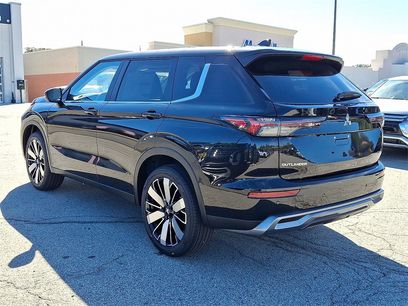 New 2025 Mitsubishi Outlander SE