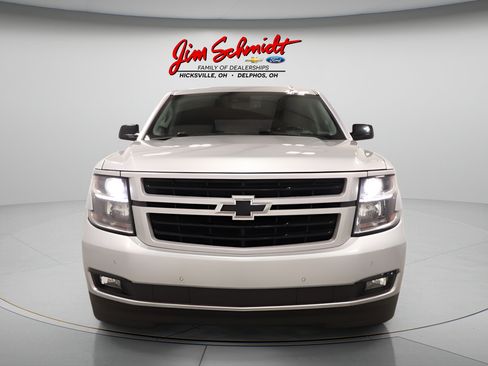 Used 2019 Chevrolet Tahoe Premier AWD/4WD image 3