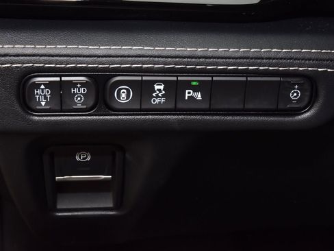 Used 2023 Acura MDX SH-AWD w/ Advance Package image 33