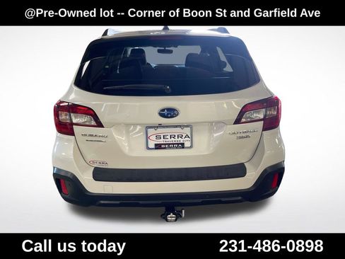 Used 2019 Subaru Outback 3.6R Touring w/ Popular Package #3A AWD/4WD image 4