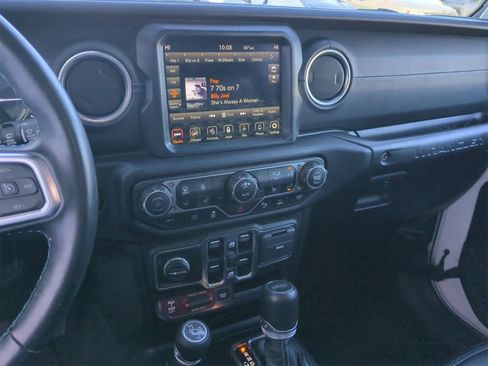 Used 2022 Jeep Wrangler Unlimited Rubicon 4xe w/ Cold Weather Group image 26