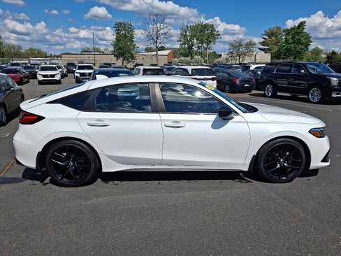 Used 2023 Honda Civic Sport image 7
