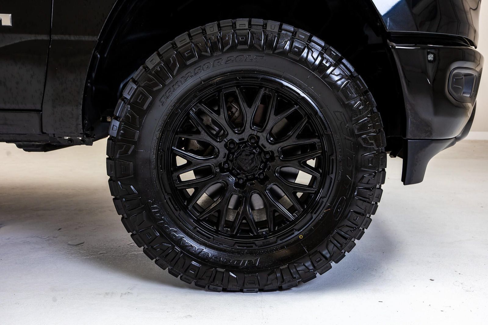 Used 2023 RAM 1500 Big Horn AWD/4WD image 12