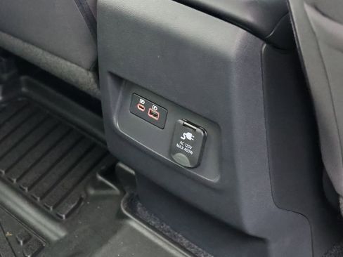 Used 2025 Nissan Frontier S w/ S Utility Package image 33