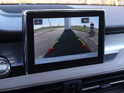 Used 2022 Lincoln Corsair AWD w/ Premium Package image 19