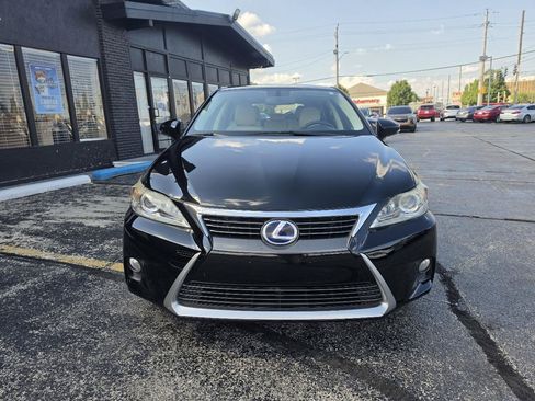 Used 2014 Lexus CT 200h FWD image 2