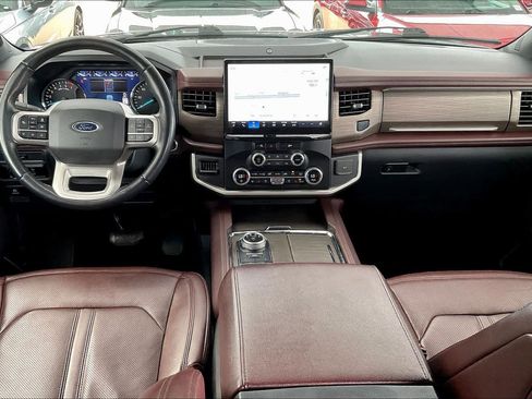 Used 2024 Ford Expedition Max Limited RWD image 16