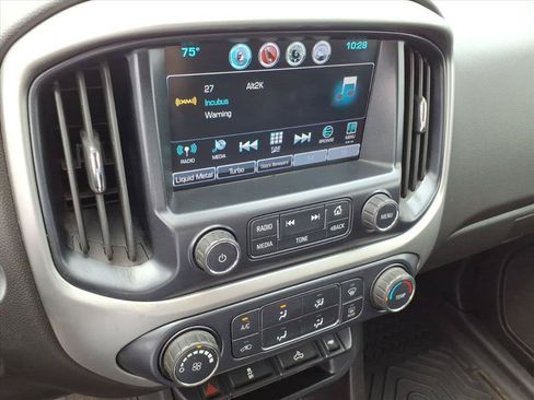 Used 2016 Chevrolet Colorado LT w/ Midnight Edition AWD/4WD image 21