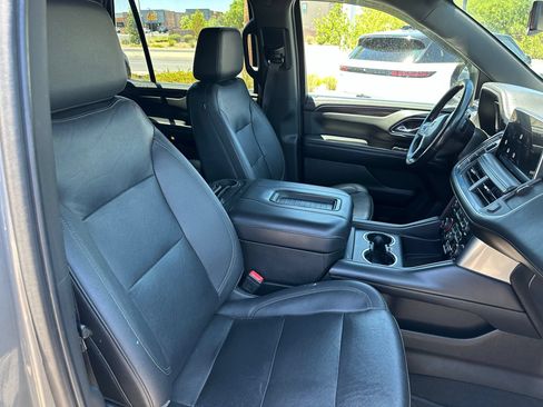 Used 2022 Chevrolet Tahoe Z71 w/ Off-Road Capability Package AWD/4WD image 4