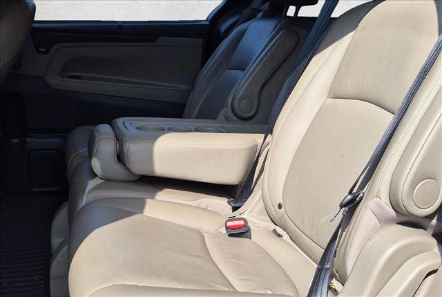 Used 2018 Honda Odyssey EX-L image 12